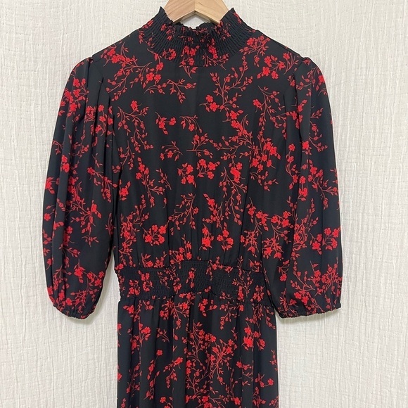 Nanette Lepore 4 Tie Mock Neck Smocked Pleated Long Sleeve Dress Floral - Picture 6 of 6